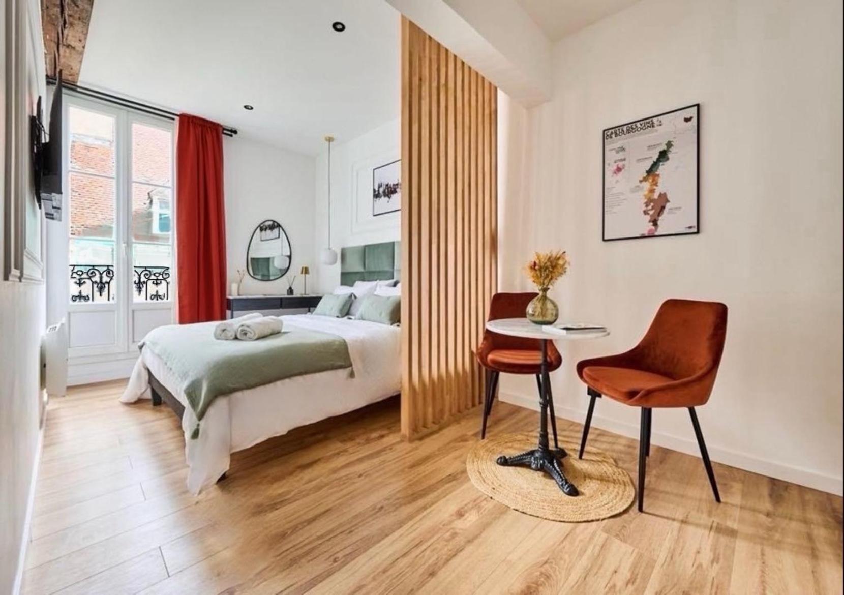 - Le Monge - Centre Historique Apartment